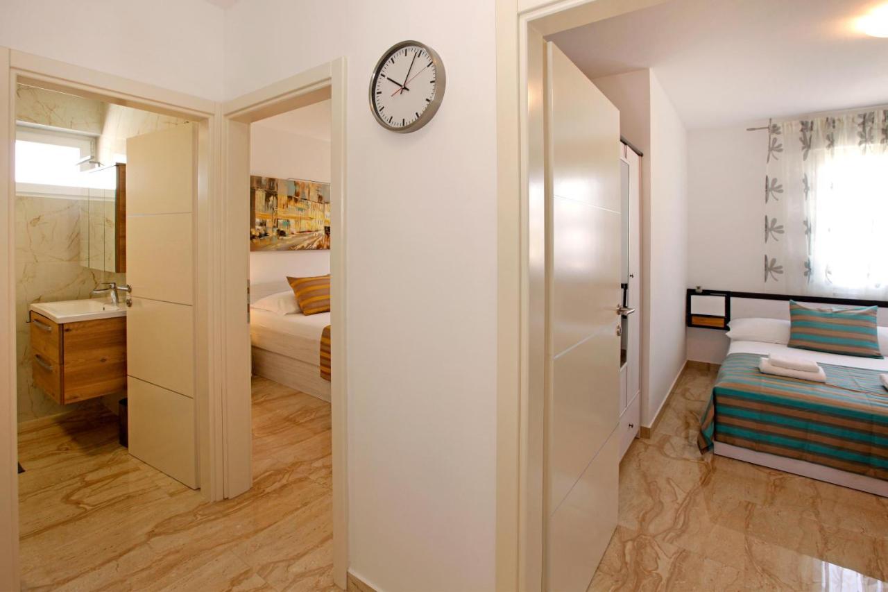 Modern 2-Bed Apt, Late Check In Available Сплит Екстериор снимка
